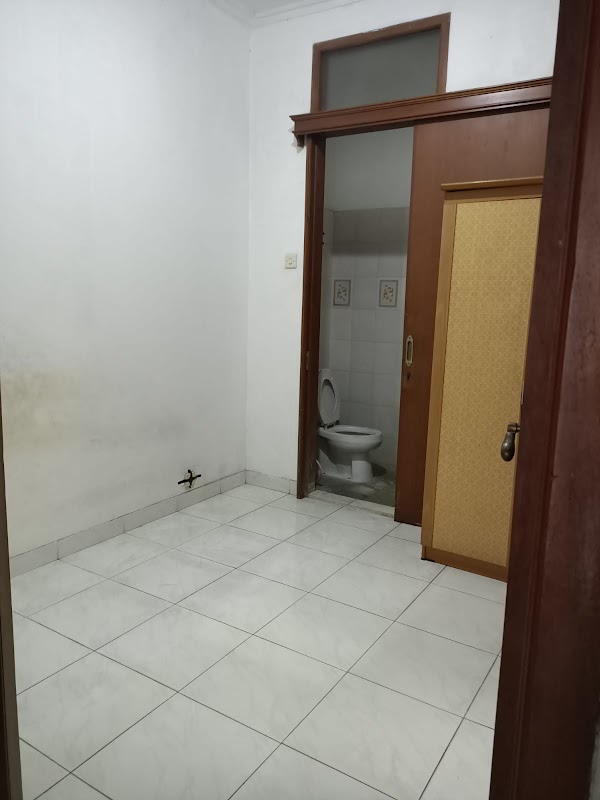 Kost Puri Surya