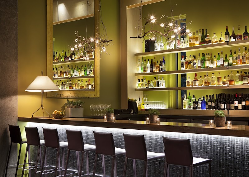 Great cocktail menu and bar