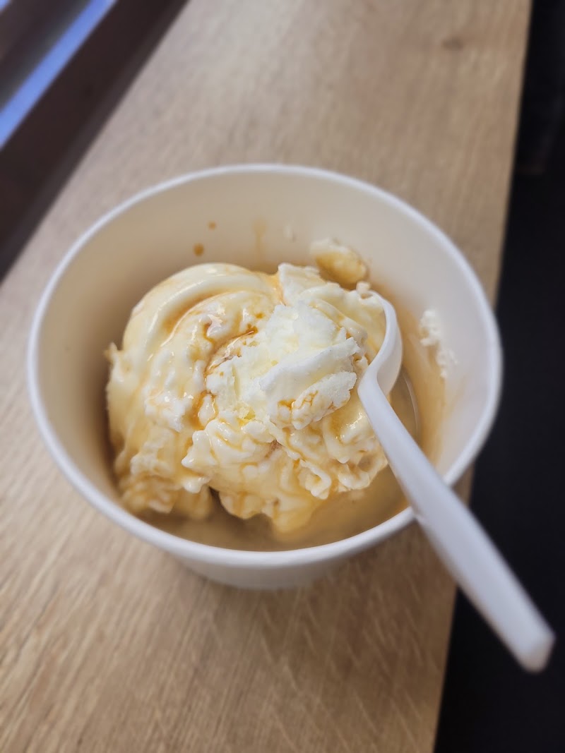 Bitter Bills Ice Cream Parlour photo 4