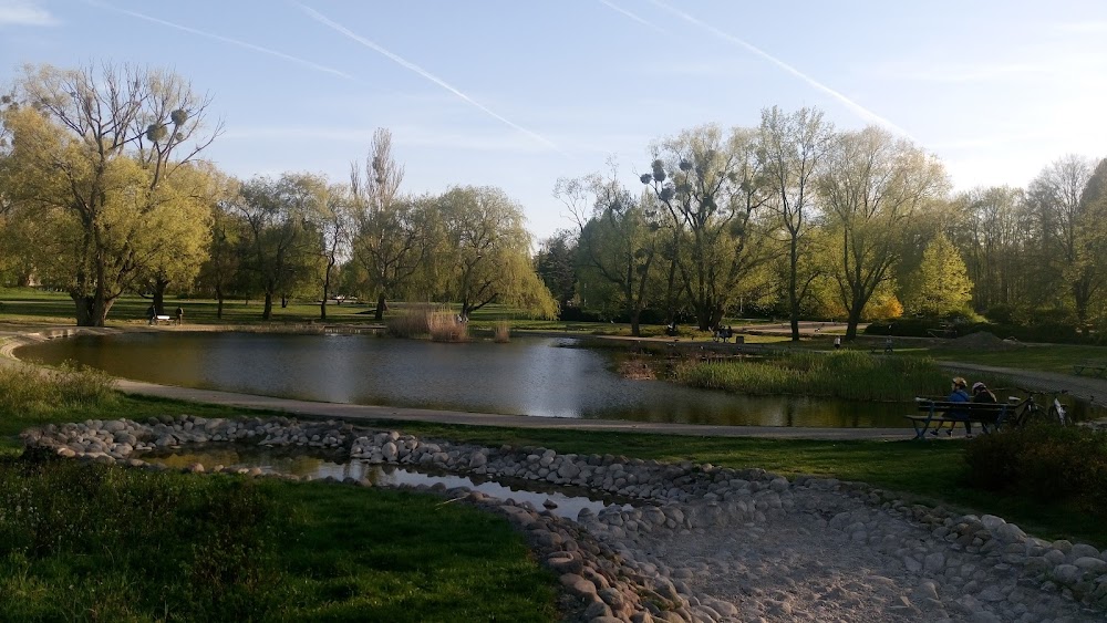 Park Edwarda Szymańskiego fotoğraf 1