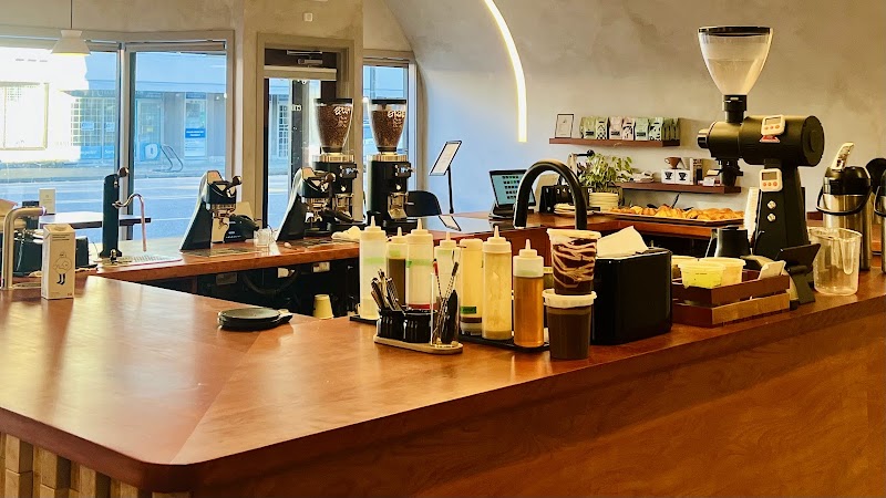 Slo Coffee Fraser St. photo 1