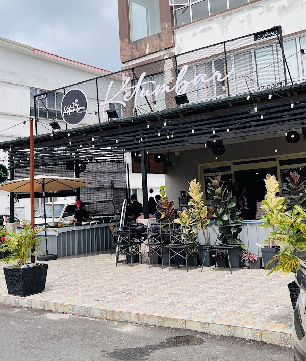 Ketumbar Renjis Cafe