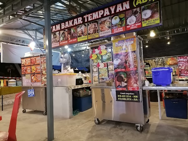 Gemboi Kitchen - Photo 1