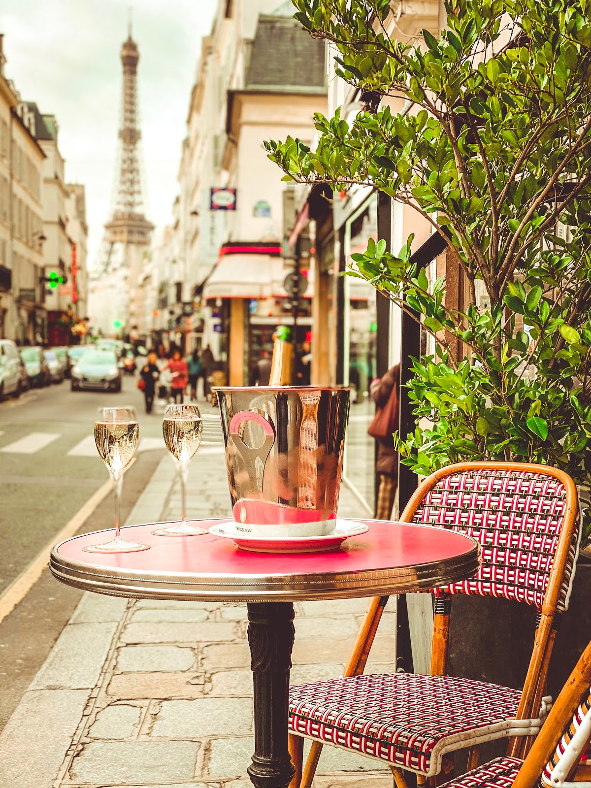 Le Recrutement, vue extérieure