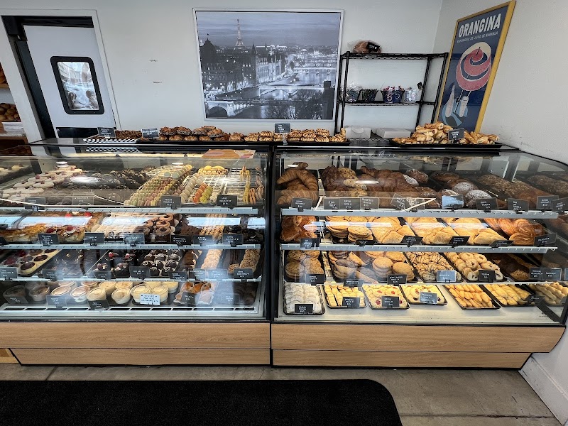 Délice French Bakery & Café photo 3