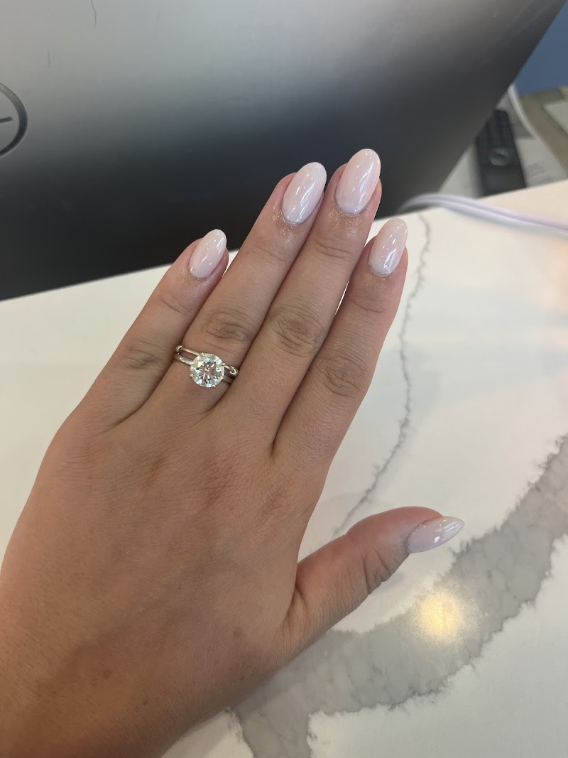 Crave Nails & Head Spa