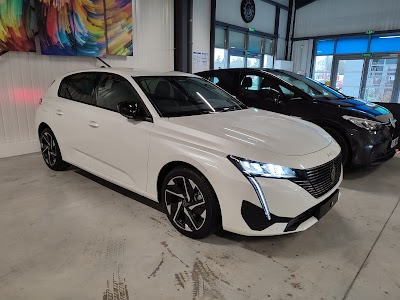 Photo 2 - NEXT AUTOMOTIVE