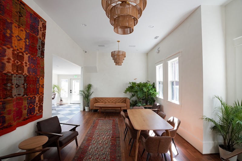 House Eleven photo 3
