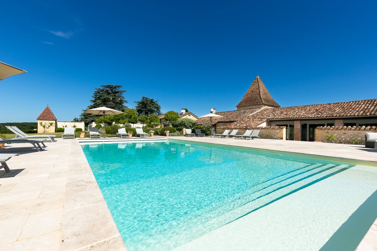 The HummingBee - Babymoon Pregnancy Retreats
