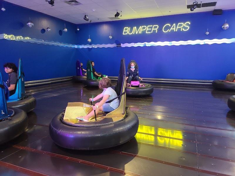 PrimeTime Family Entertainment Center photo 3