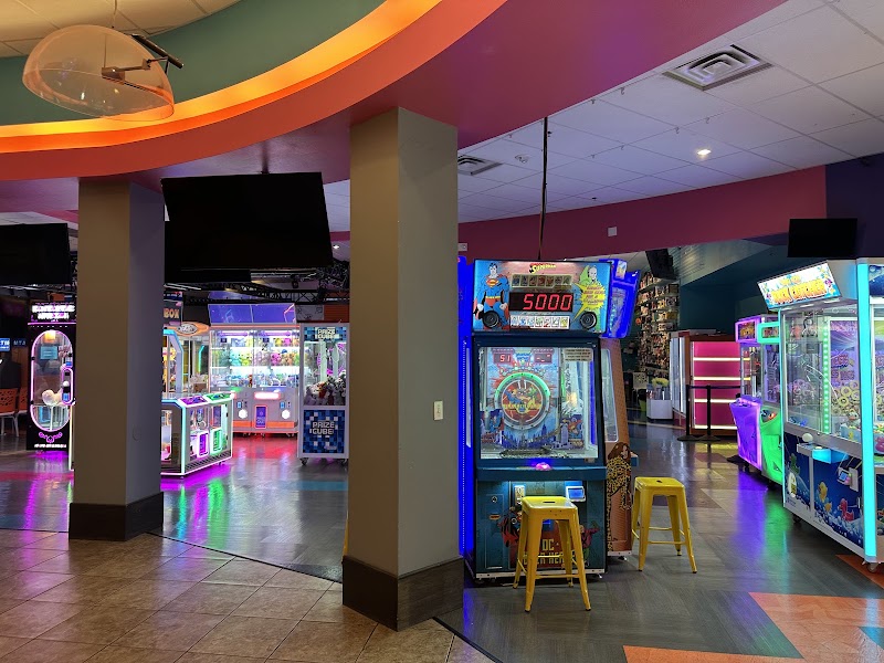 PrimeTime Family Entertainment Center photo 2