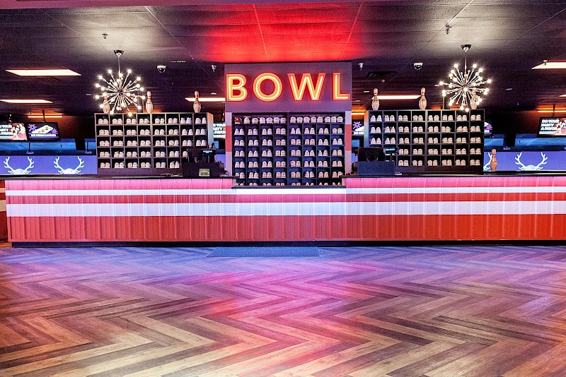 Bowlero Christown photo 5