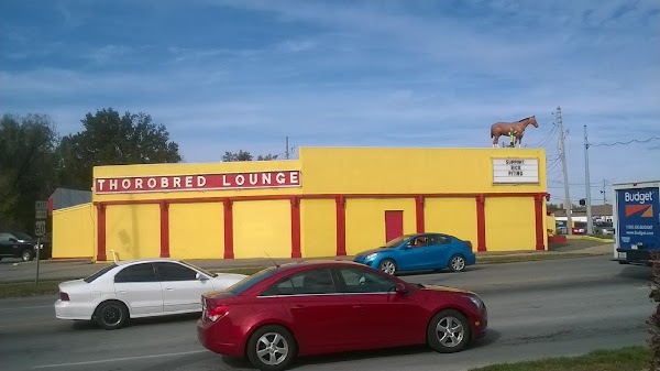 THOROBRED LOUNGE exterior