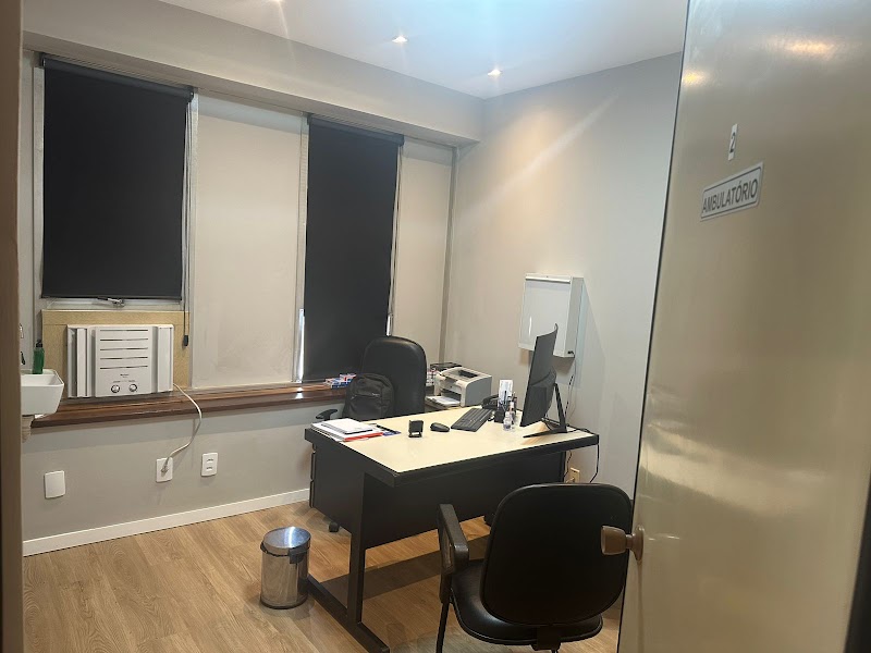 Foto de Dr. Guilherme Alvim - Ortopedista Centro