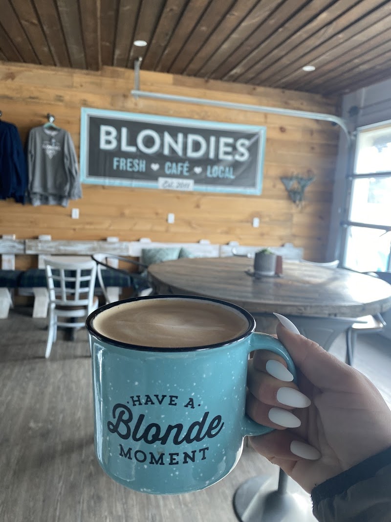 Blondies Cafe photo 2