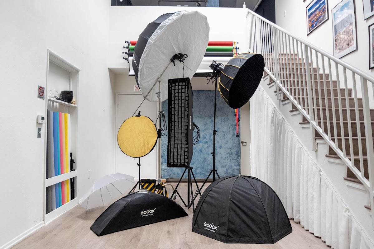 Encapsulate Studio: Google Places image 3