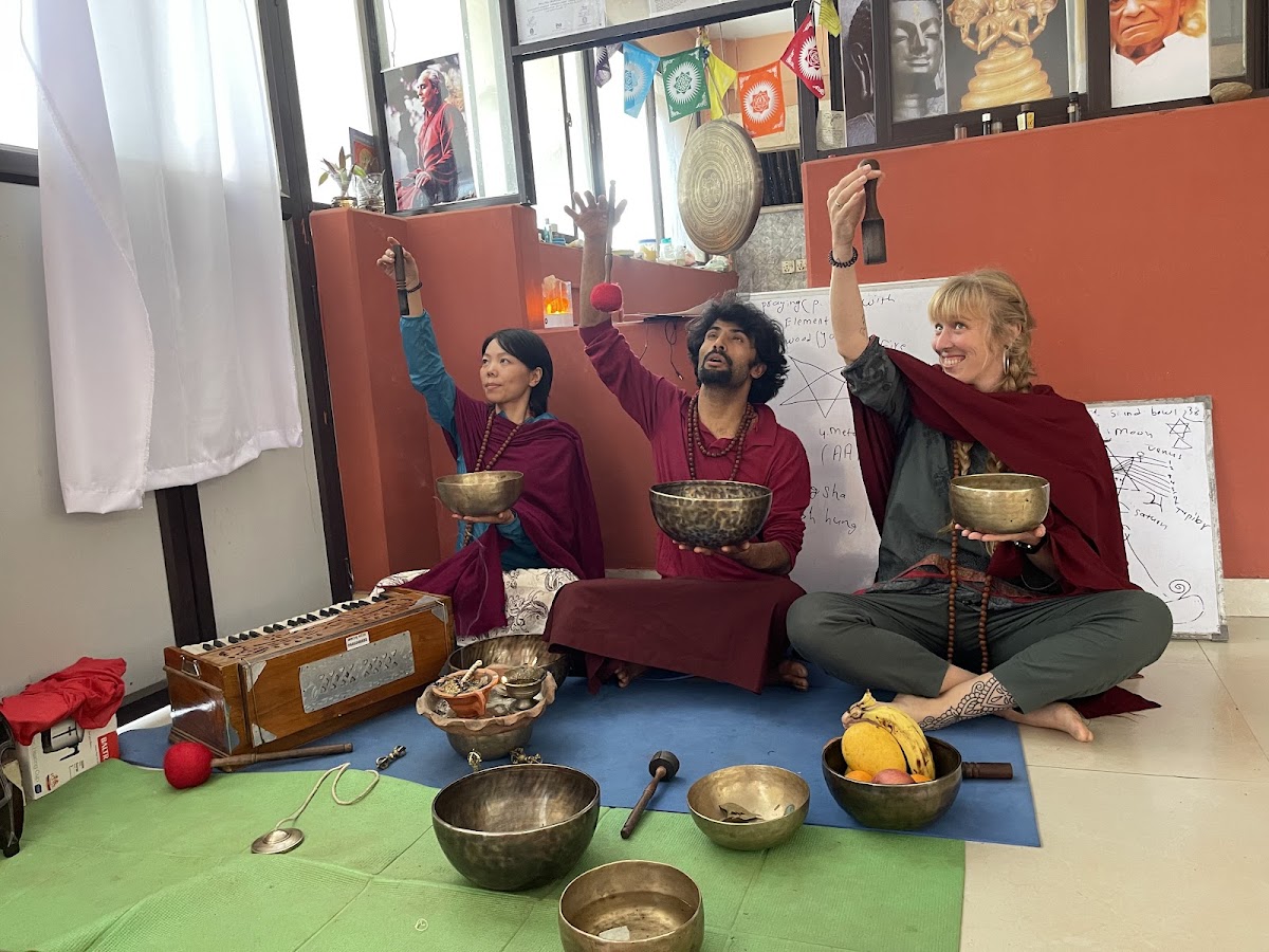 Atma Jyoti Yoga Retreat & Sound Healing Center