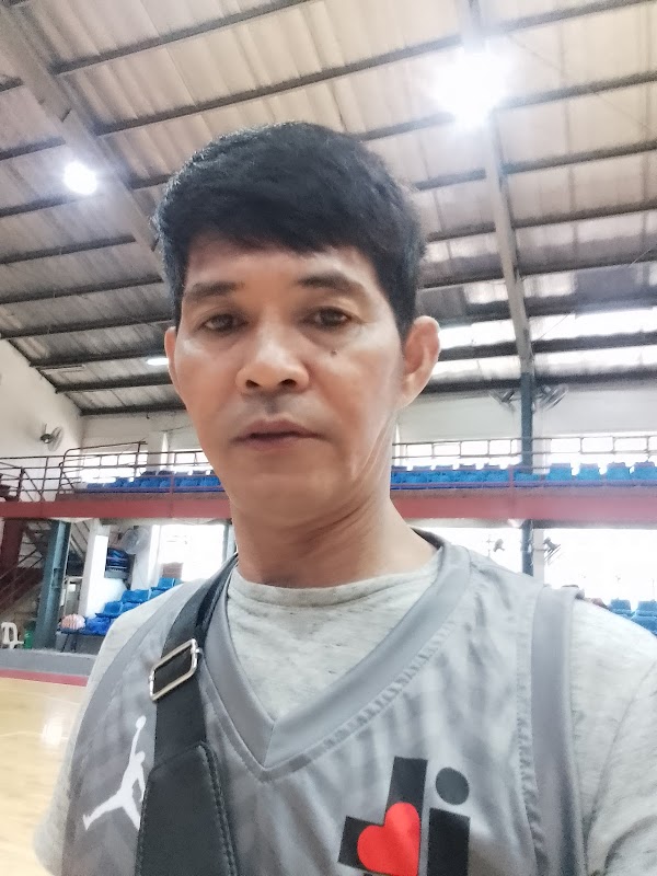 Jun Dueñas Gym
