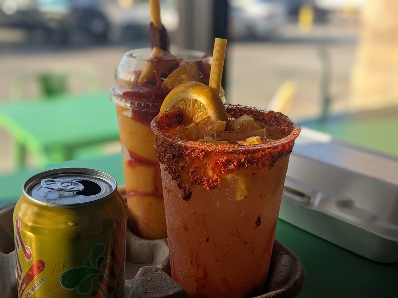 Rico's Paleteria y Taqueria photo 4