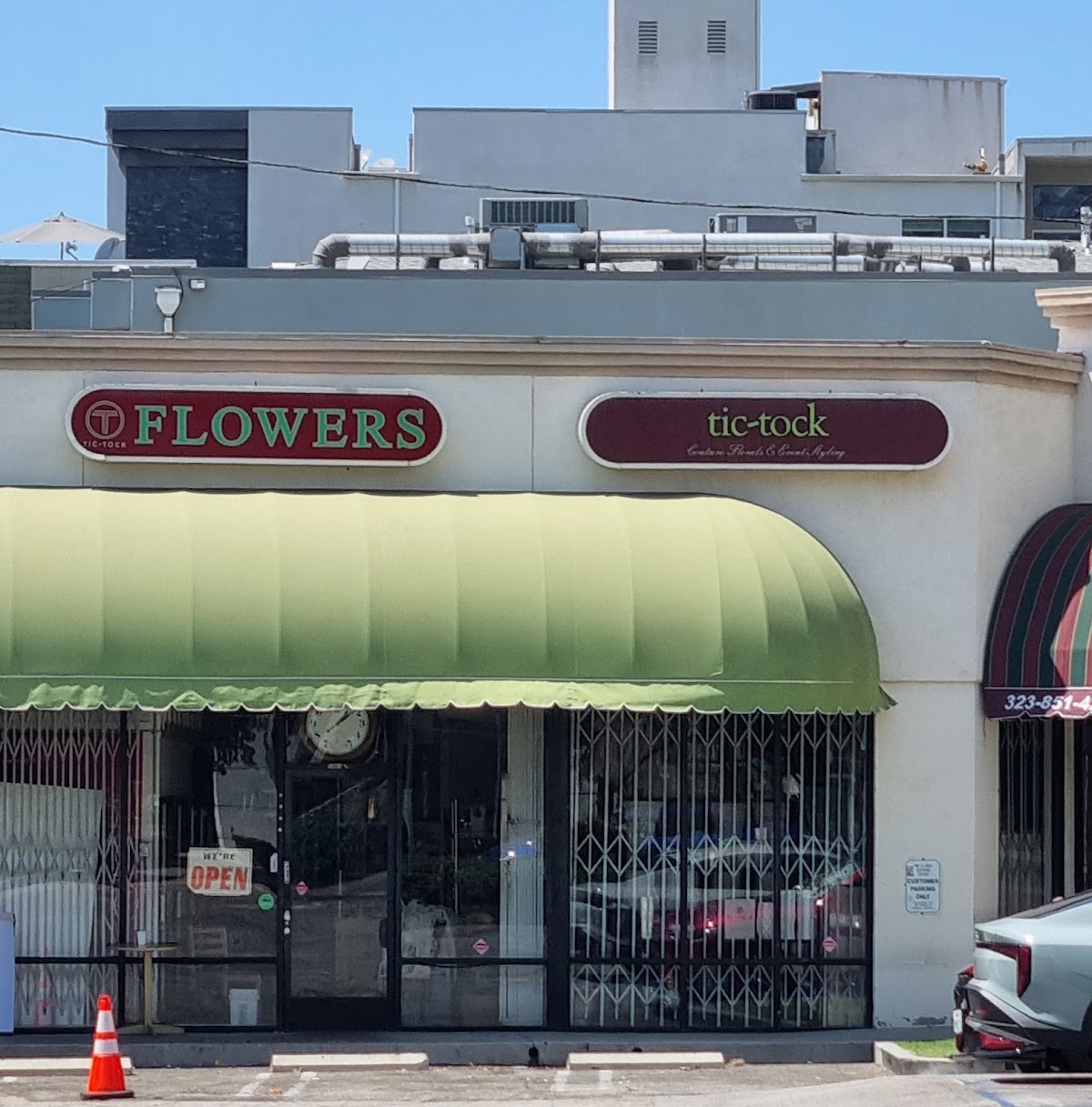 Tic-Tock™ Couture Florals: Google Places image 5
