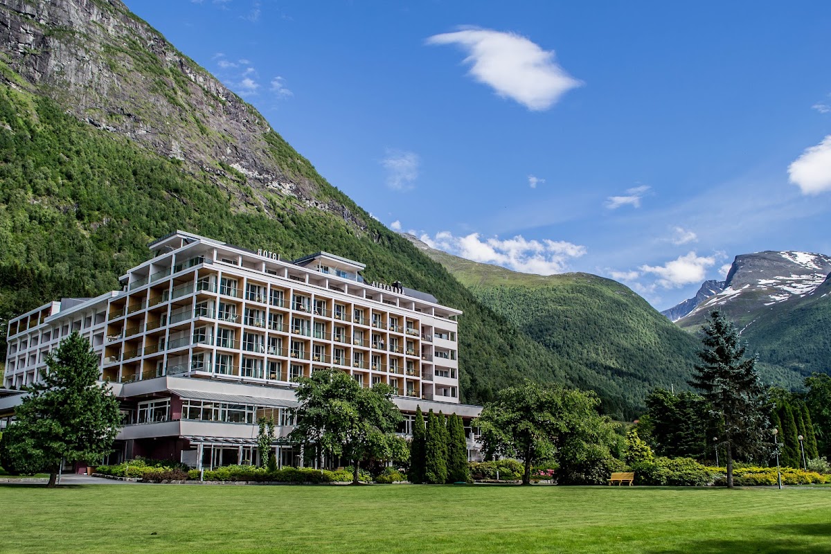 Hotel Alexandra, dog-friendly hotel in Bergen