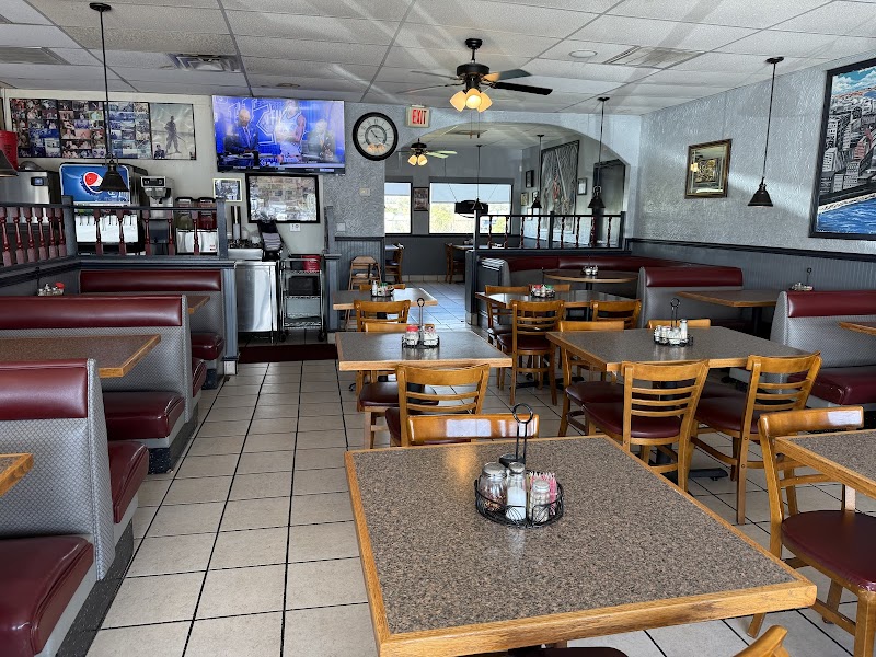 Joe's Pizza Pasta & Subs photo 4