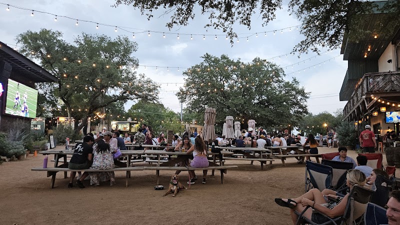 Armadillo Den photo 8