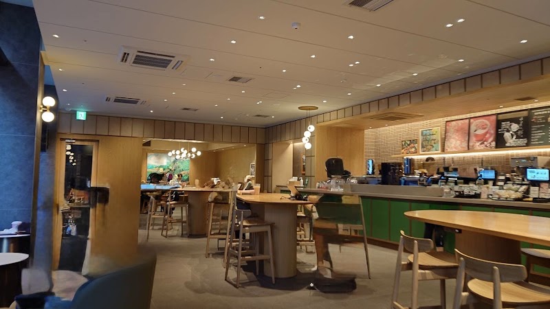 スターバックスコーヒー 銀座一丁目店の店内