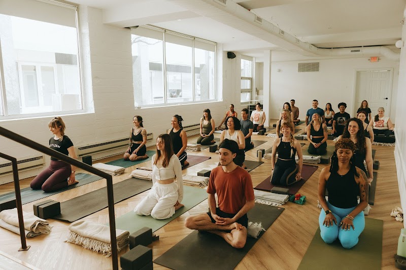 Citizen Yoga Royal Oak