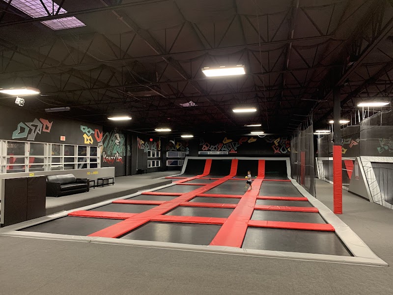 Elevate Trampoline Park- McDowell Road, Mesa — Amusement Center in Mesa
