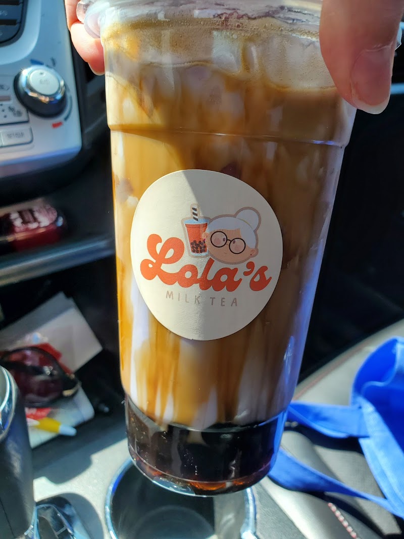 Lola’s Milktea photo 3