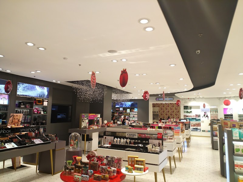 Beauty Bar Central Square