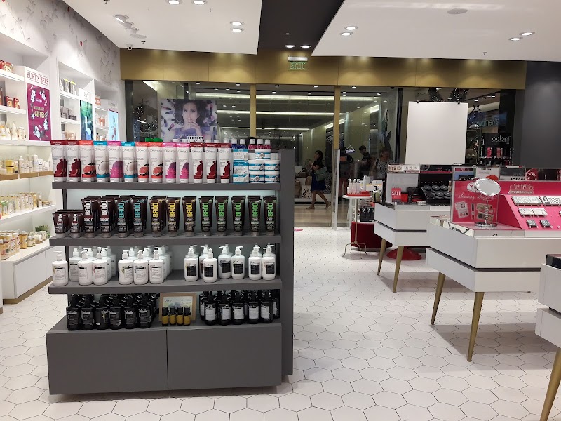 Beauty Bar Central Square