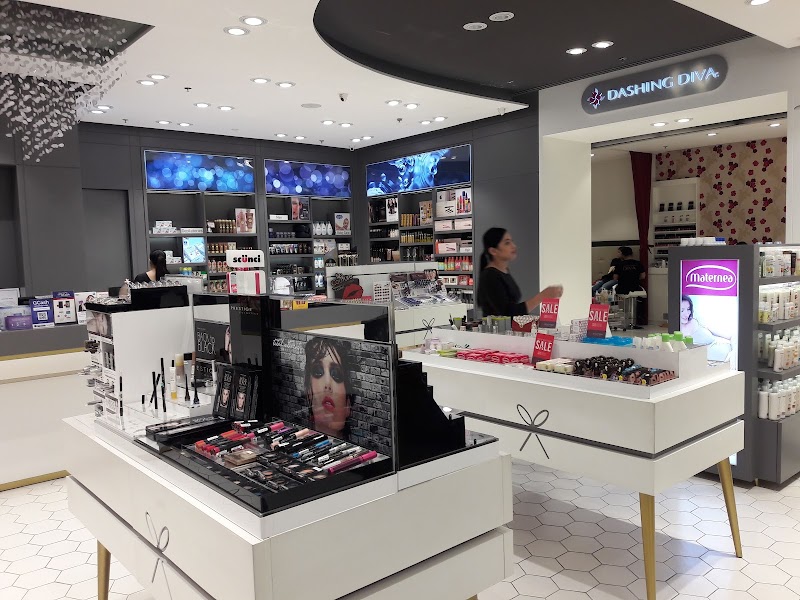Beauty Bar Central Square