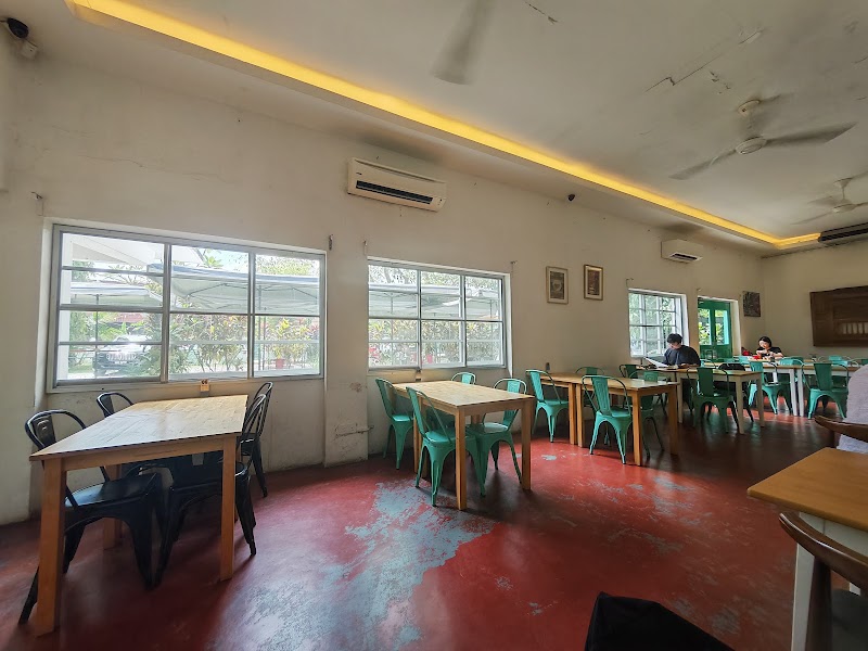 RGB Coffee at the Bean Hive photo 5