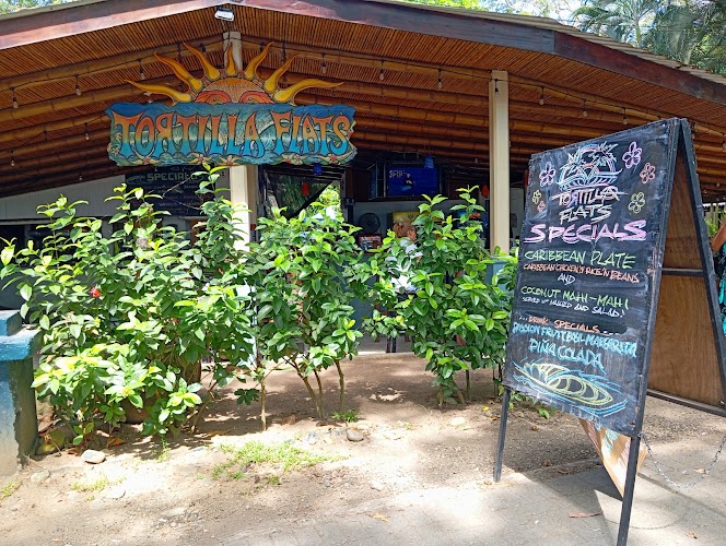 Tortilla Flats Hotel