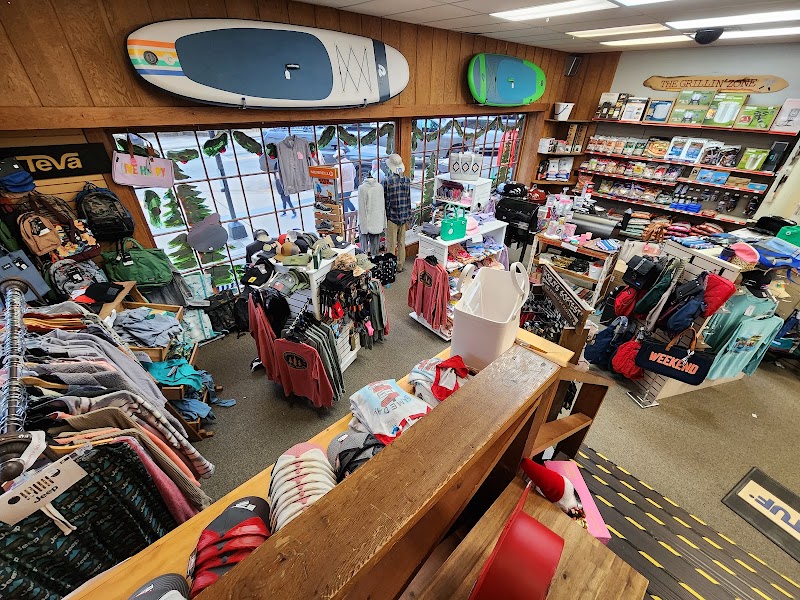 Reeves Hardware Company photo