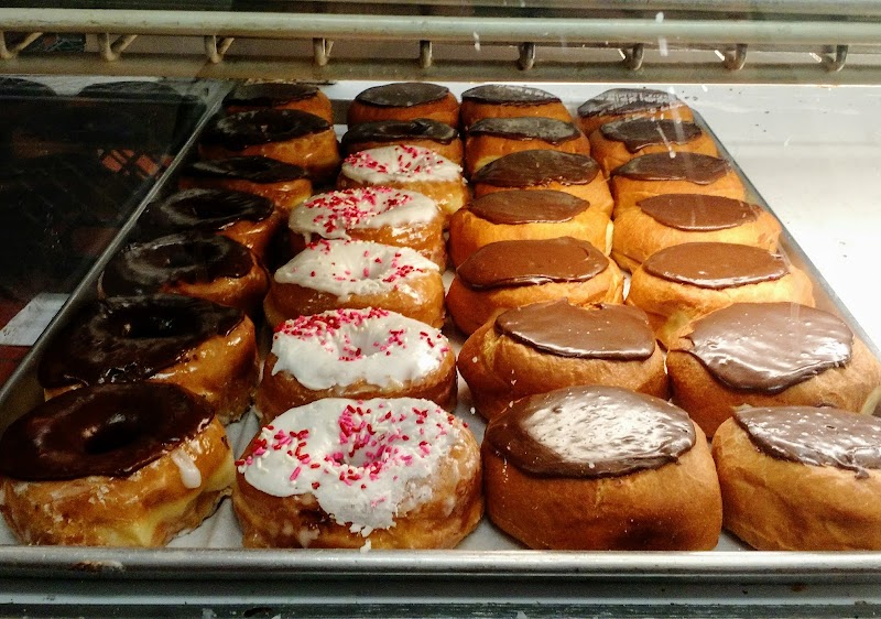 Pats Donuts & Kreme photo 2