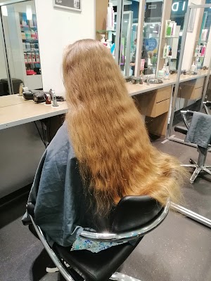 Just Cuts Hills Super Centre photo 3