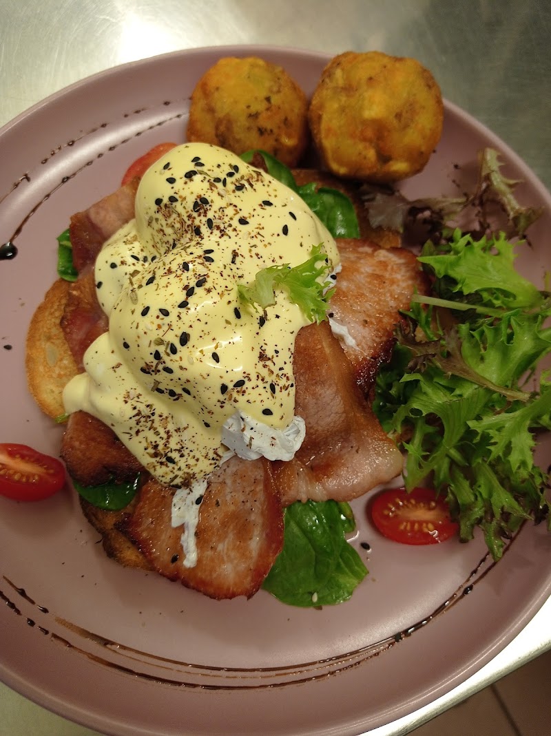 Little Lefroy's photo 5