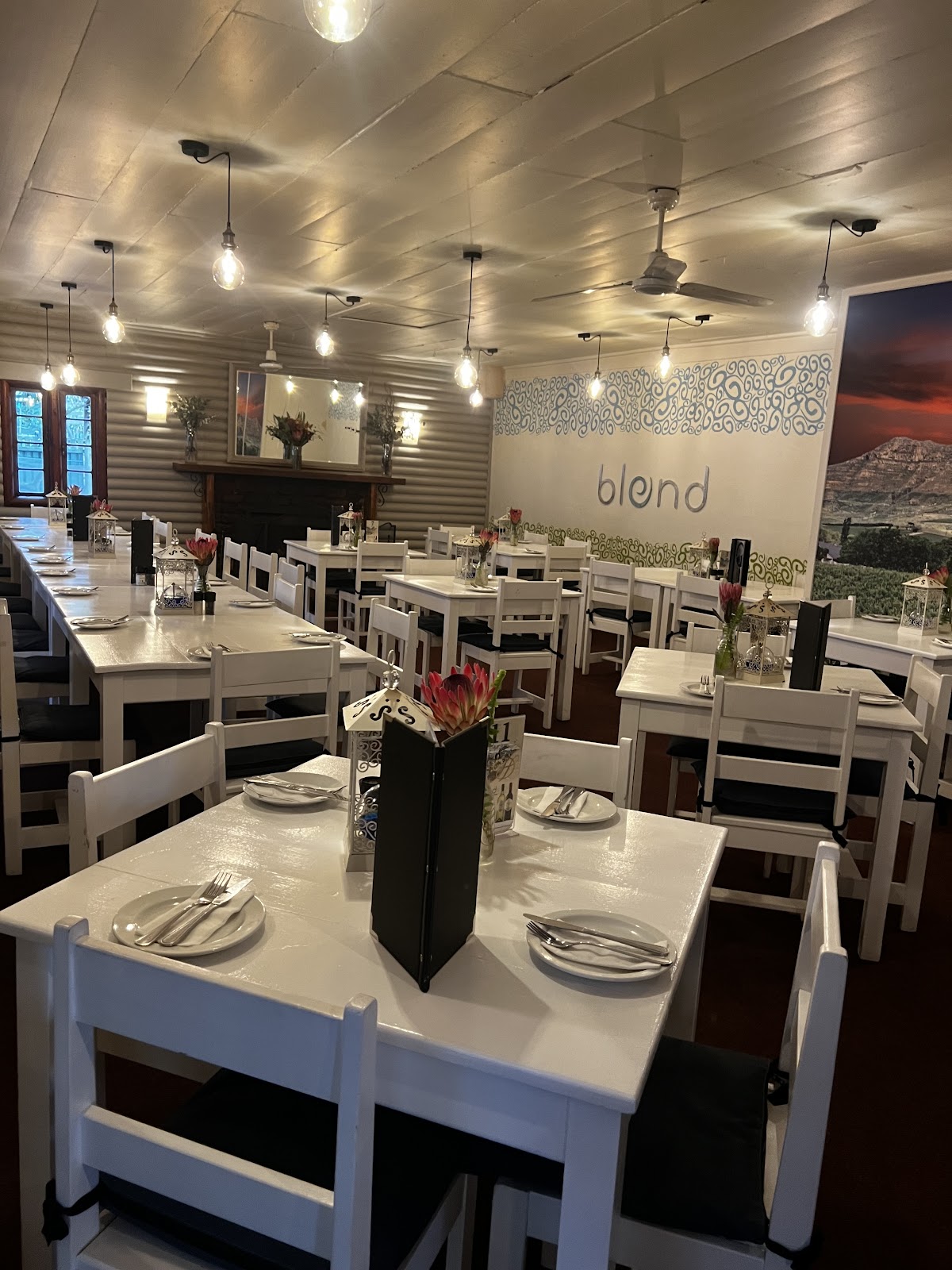 Blend Country Restaurant & Pub restaurant in Knysna, Garden Route