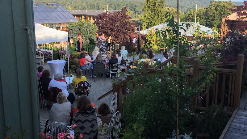 The Artisan's Garden Plants, Gift & Treasures photo 4