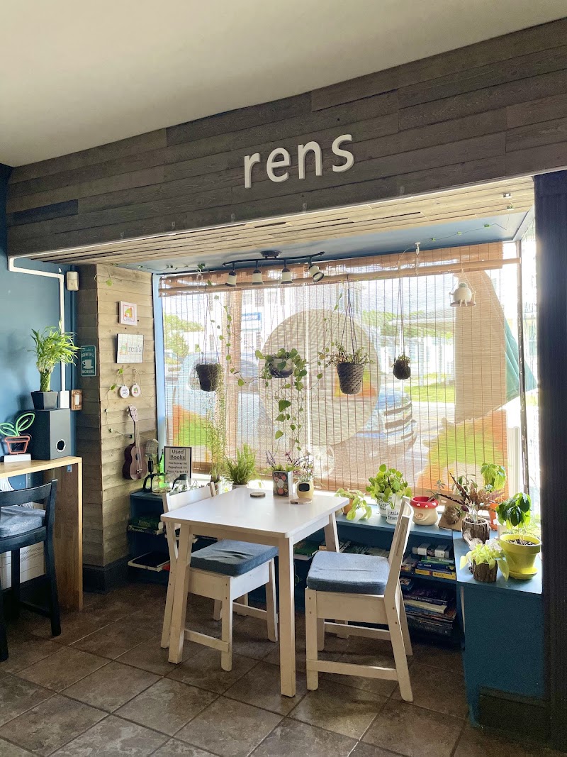 Ren's Coffeehouse & Books photo 1