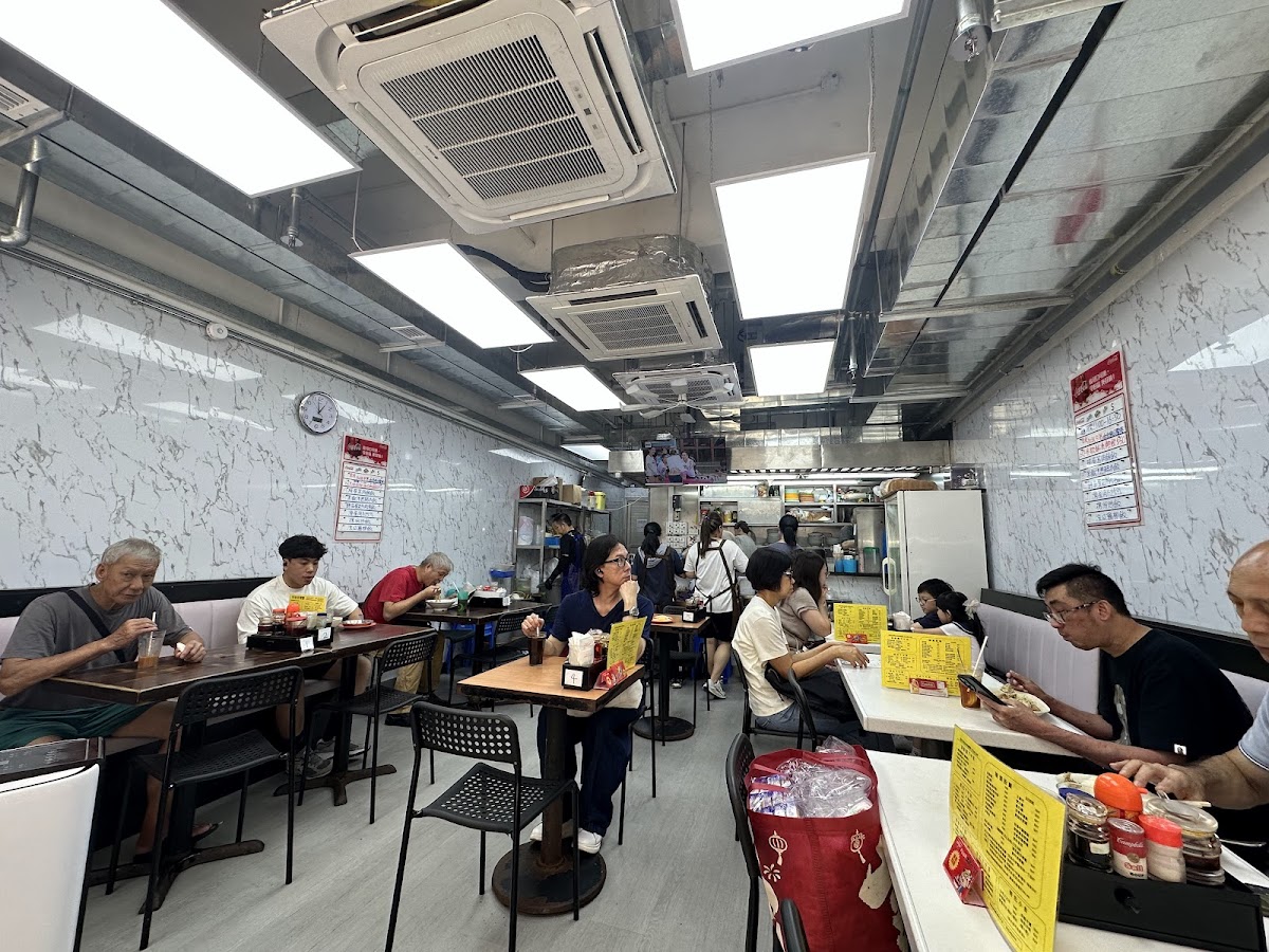 祥發茶餐廳 — photo 6