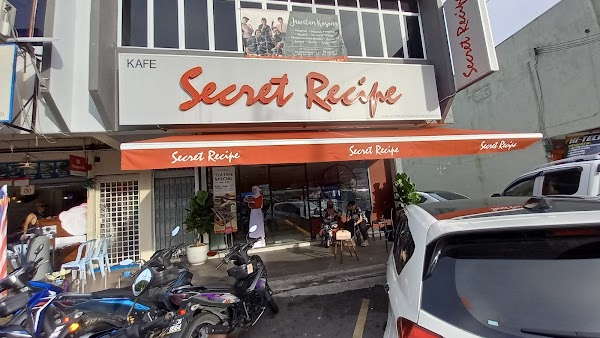 Secret recipe Teluk Pulai, Klang - Photo 1