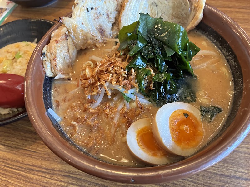 蔵出し味噌 麺場 彰膳 東福岡店 写真3