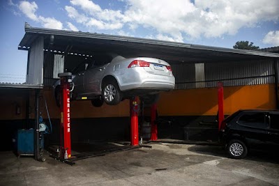 Foto de Oficina Loredir Centro Automotivo
