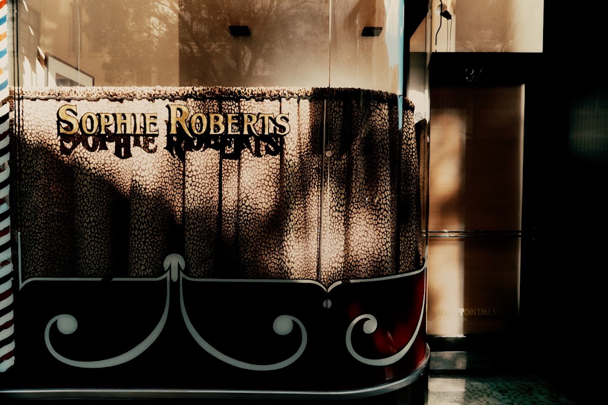 Sophie Roberts photo 1