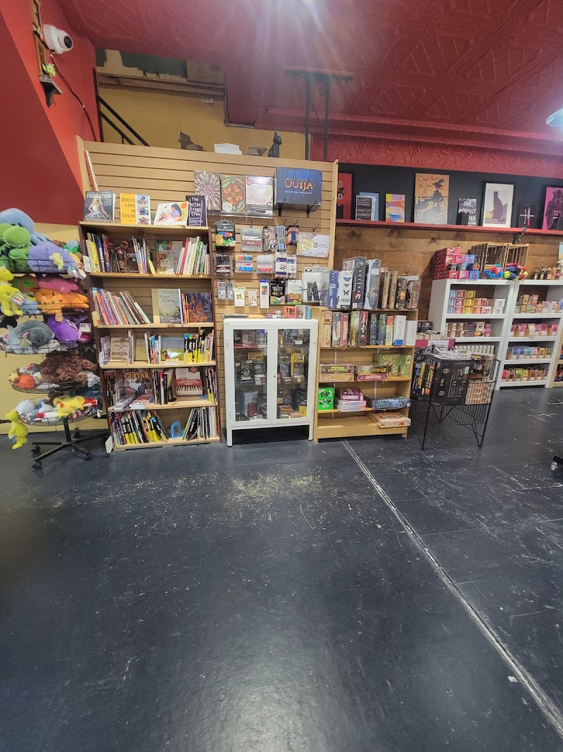 Chat Noir Books & Games photo 3