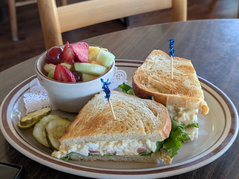 Linda’s Seabreeze Café photo 3